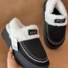 PANTUFLA TIPO UGG COSTURAS - Imagen 2
