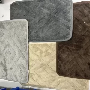 TAPETE ATERCIOPELADO