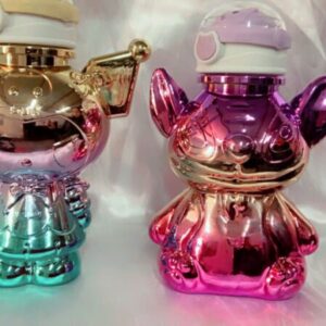 VASO CON TAPA STITCH O KUROMI TORNASOL