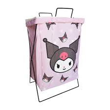 CESTO KUROMI CON SOPORTE METÁLICO