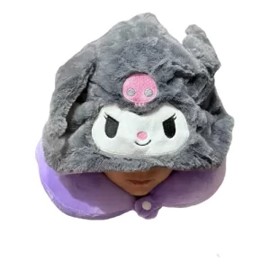 COJIN-ALMOHADA DE VIAJE CON GORRO KUROMI O KITTY