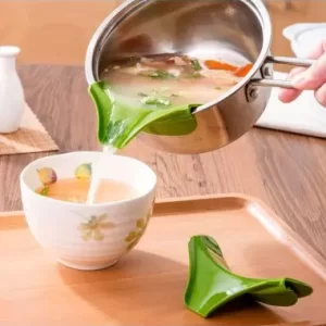 VERTEDOR DE SILICÓN ANTIDERRAMES PARA OLLAS