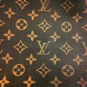 CARTERA CORTA TIPO MARCA CAFÉ