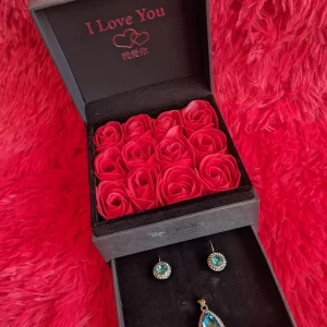 CAJA 12 ROSAS PARA REGALO (SIN JOYERÍA)