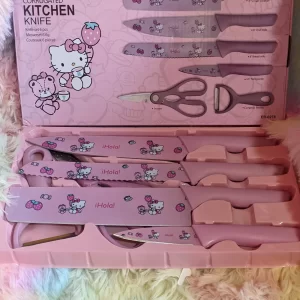 CUCHILLOS KITTY O KUROMY