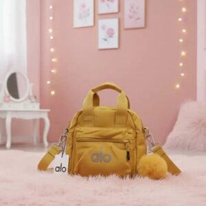 CROSS BODY ALO YOGA